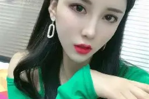 不到24小时娱乐圈传出四大八卦：恋情曝光、负债赵丽颖太委屈